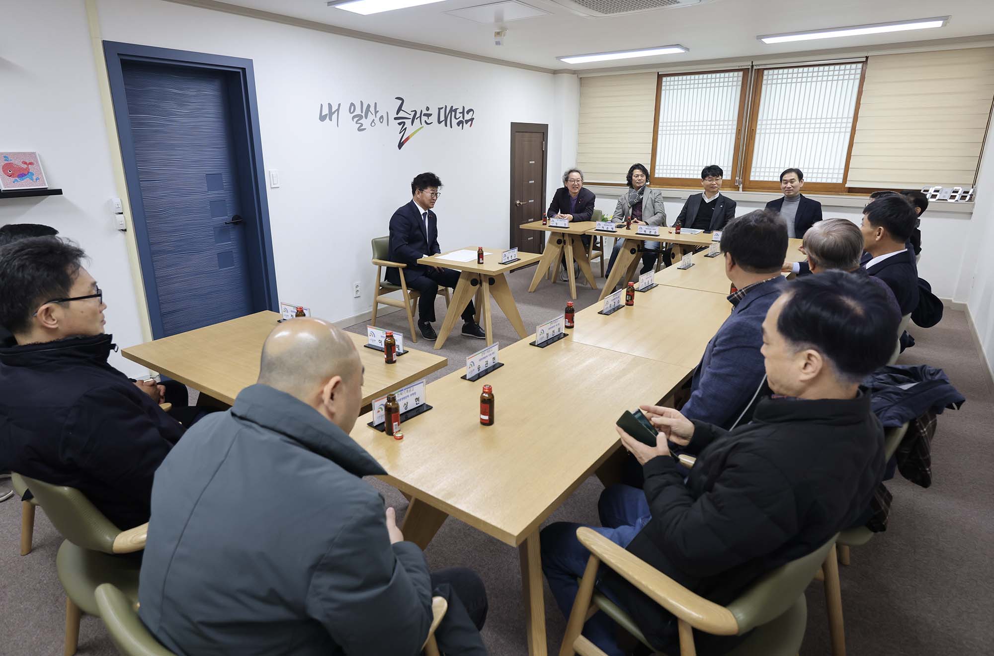 251212_기탁식 - 전북기계공고 대전충청동문회, 후원물품 기탁 이미지4