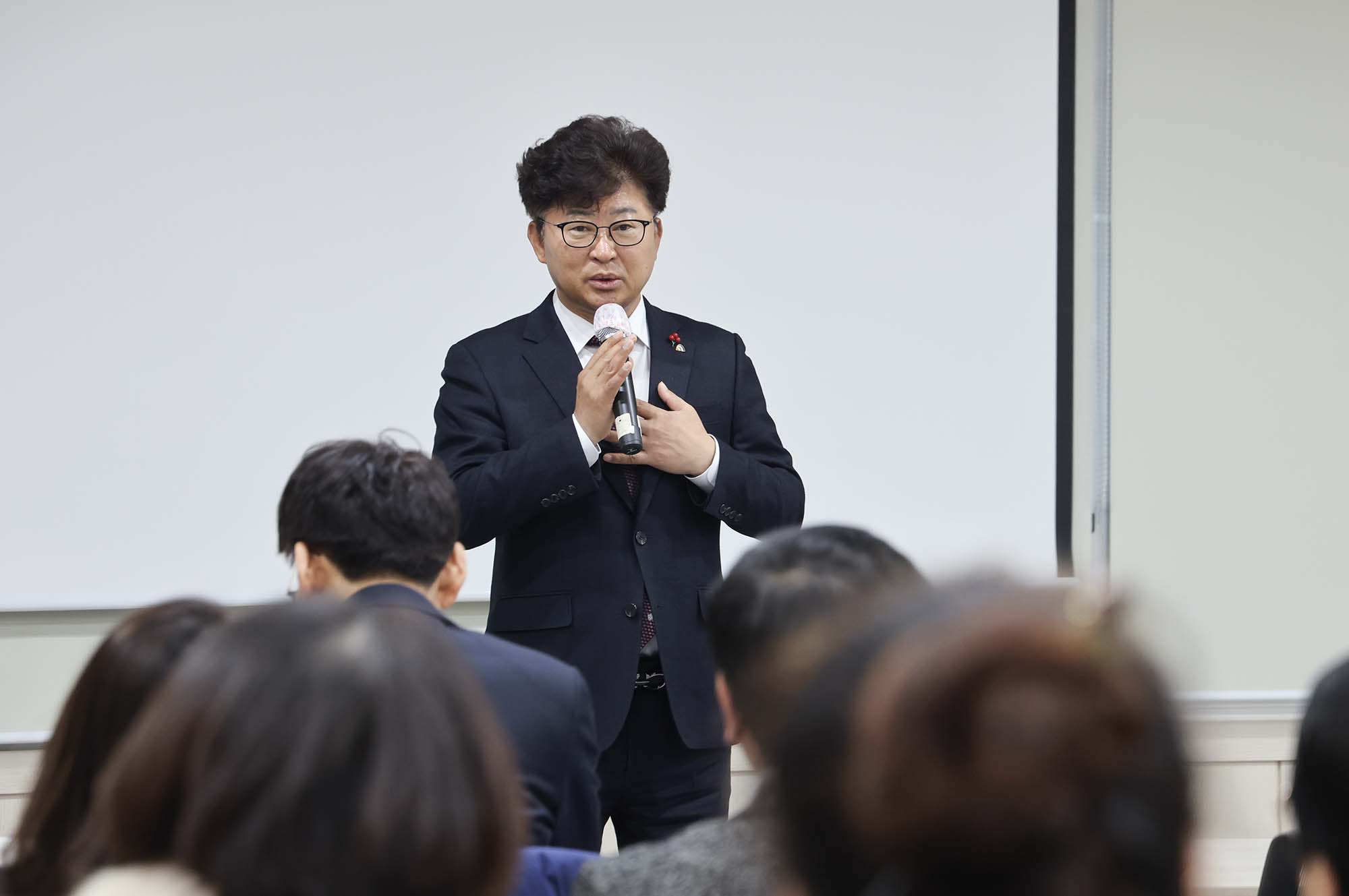 251223_주민자치 역량강화 교육 및 협의회 정기회의 이미지3