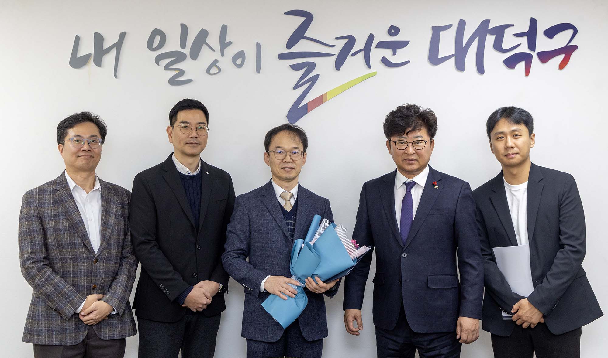 251226_시 대표축제 육성 유공자 시상 이미지2