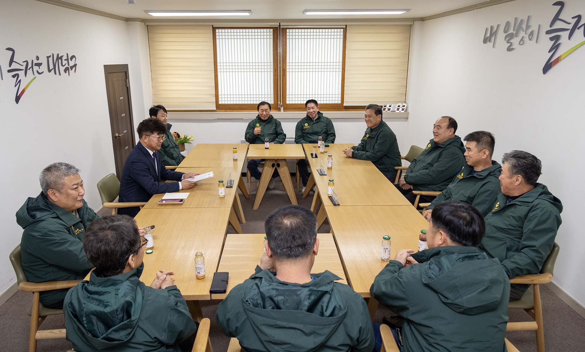 260102_기탁식 - 오정동 새마을회지도자 회장, 계란 기탁 이미지3