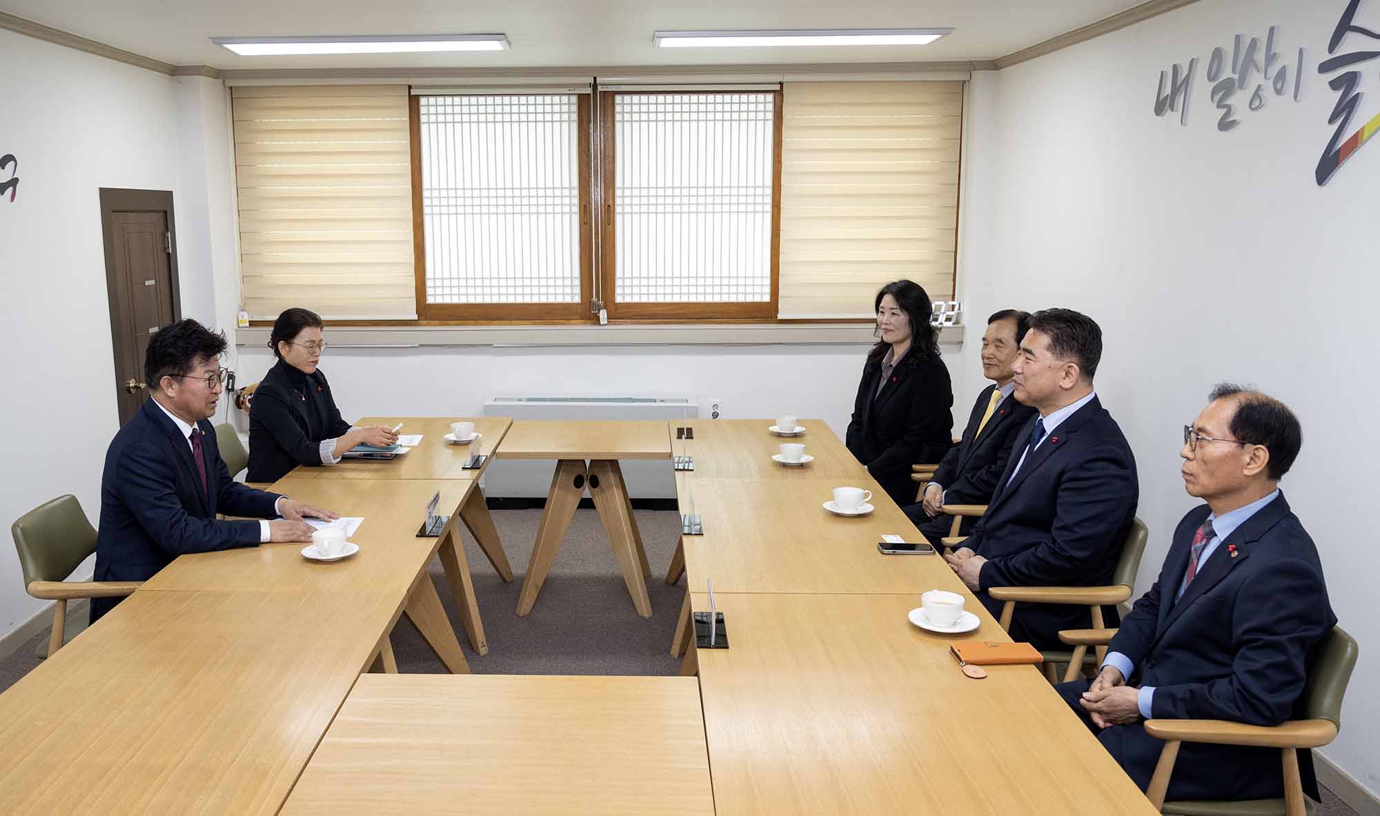 260414_기탁식 - 대전성시화운동본부, 문평동 공장화재 특별성금 기탁 이미지3