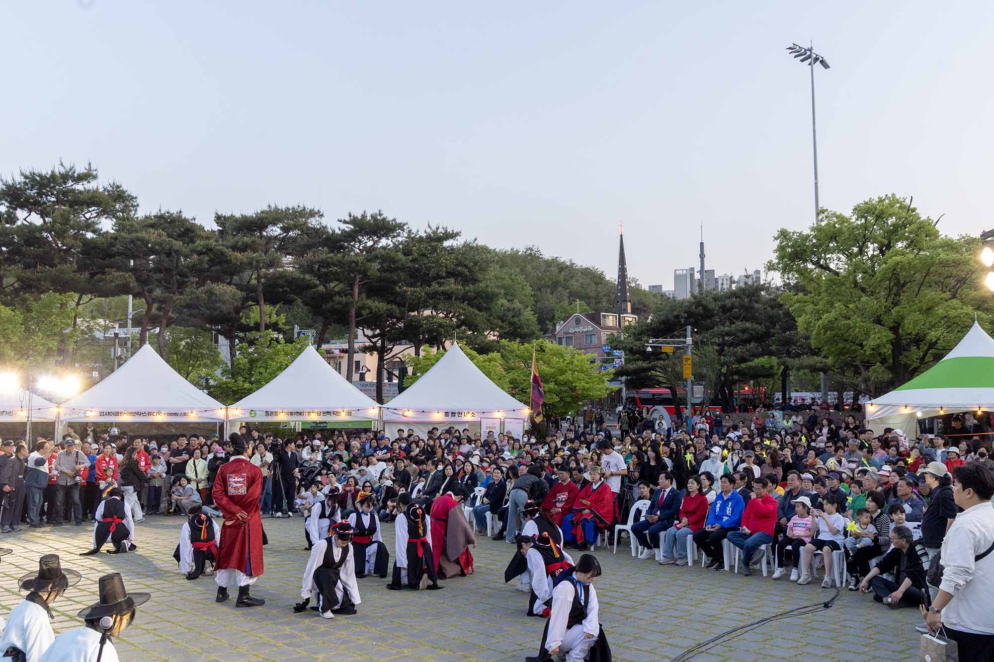 260425_제29회 동춘당문화제 문정공시호봉송행렬 이미지15