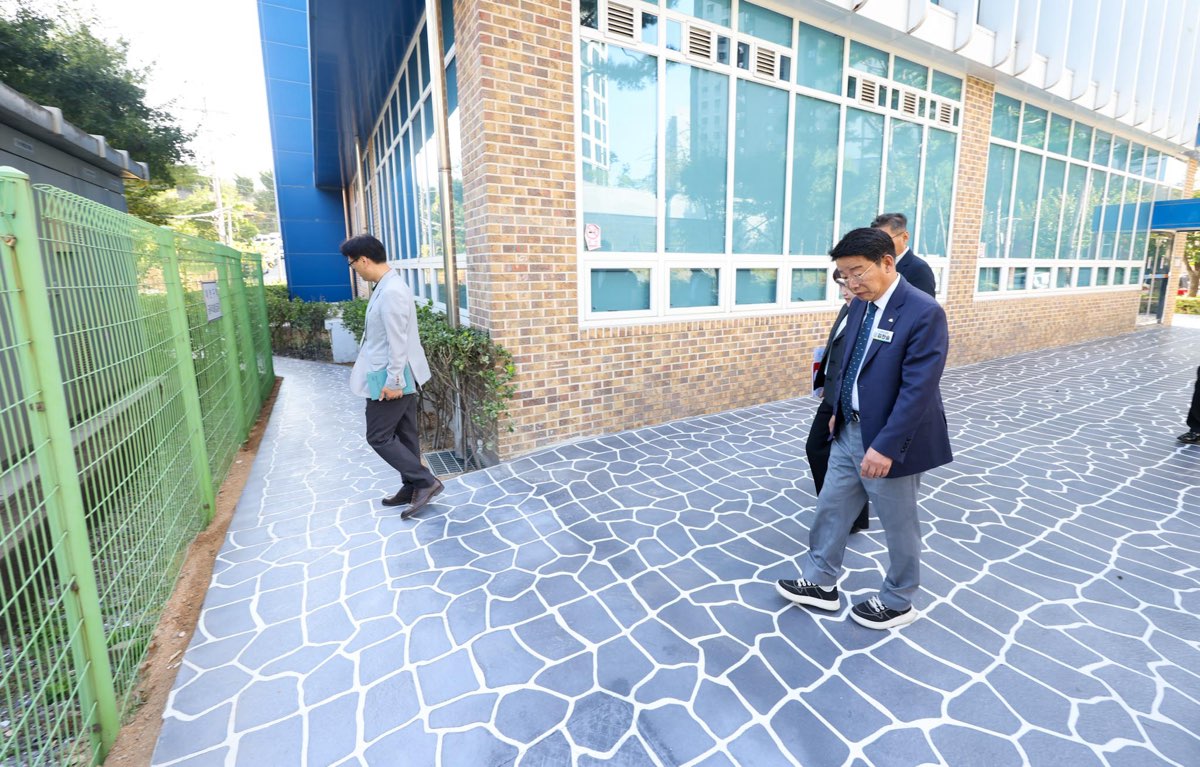 260930_송촌도서관 환경개선 공사 준공 보고 이미지6