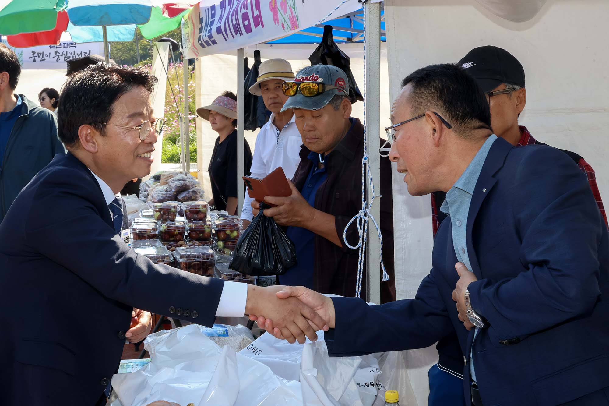 261010_제10회 장동계족산 코스모스축제 이미지1