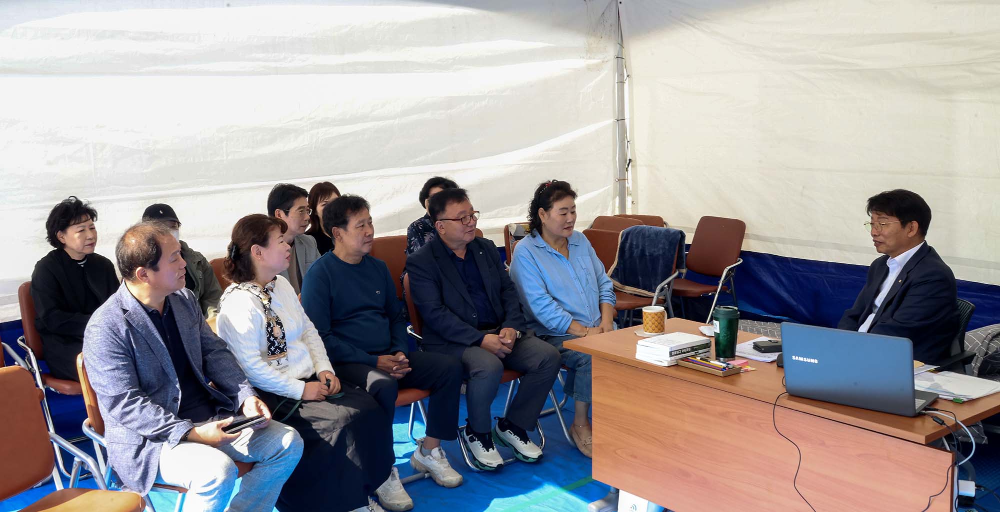 261015_중리동 주민들 격려방문 이미지2